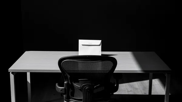 Fired Without Feedback: A Communication Failure